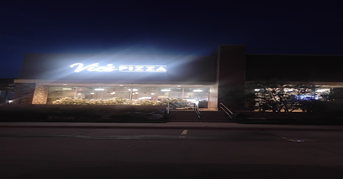 Vic's Pizza